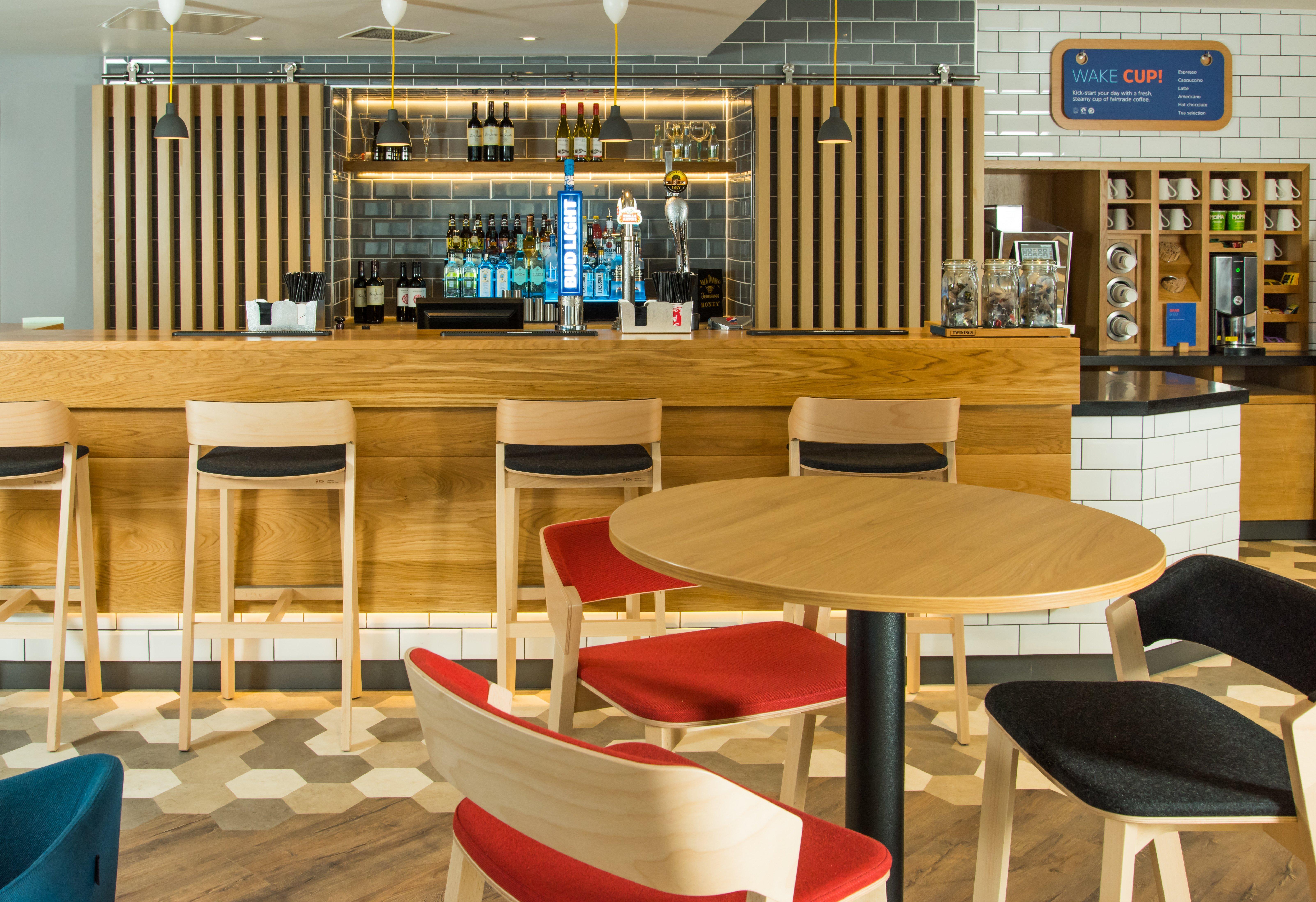 Holiday Inn Express Bristol City Centre By Ihg Exterior foto