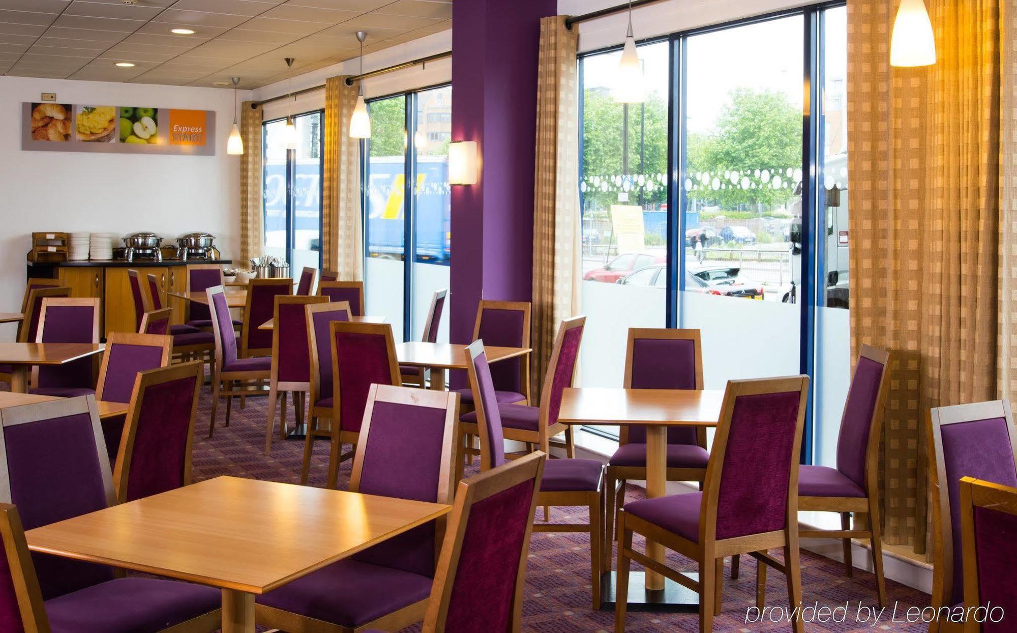 Holiday Inn Express Bristol City Centre By Ihg Exterior foto
